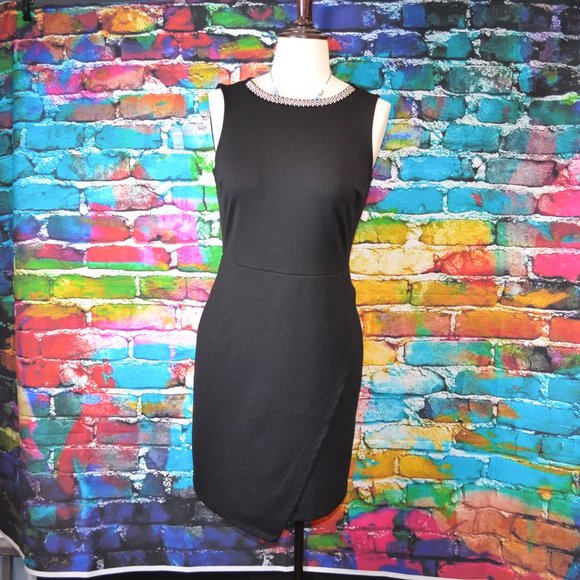 Apt. 9 Dresses & Skirts - Apt.9 Black Sleeveless A Line Dress Size 6
